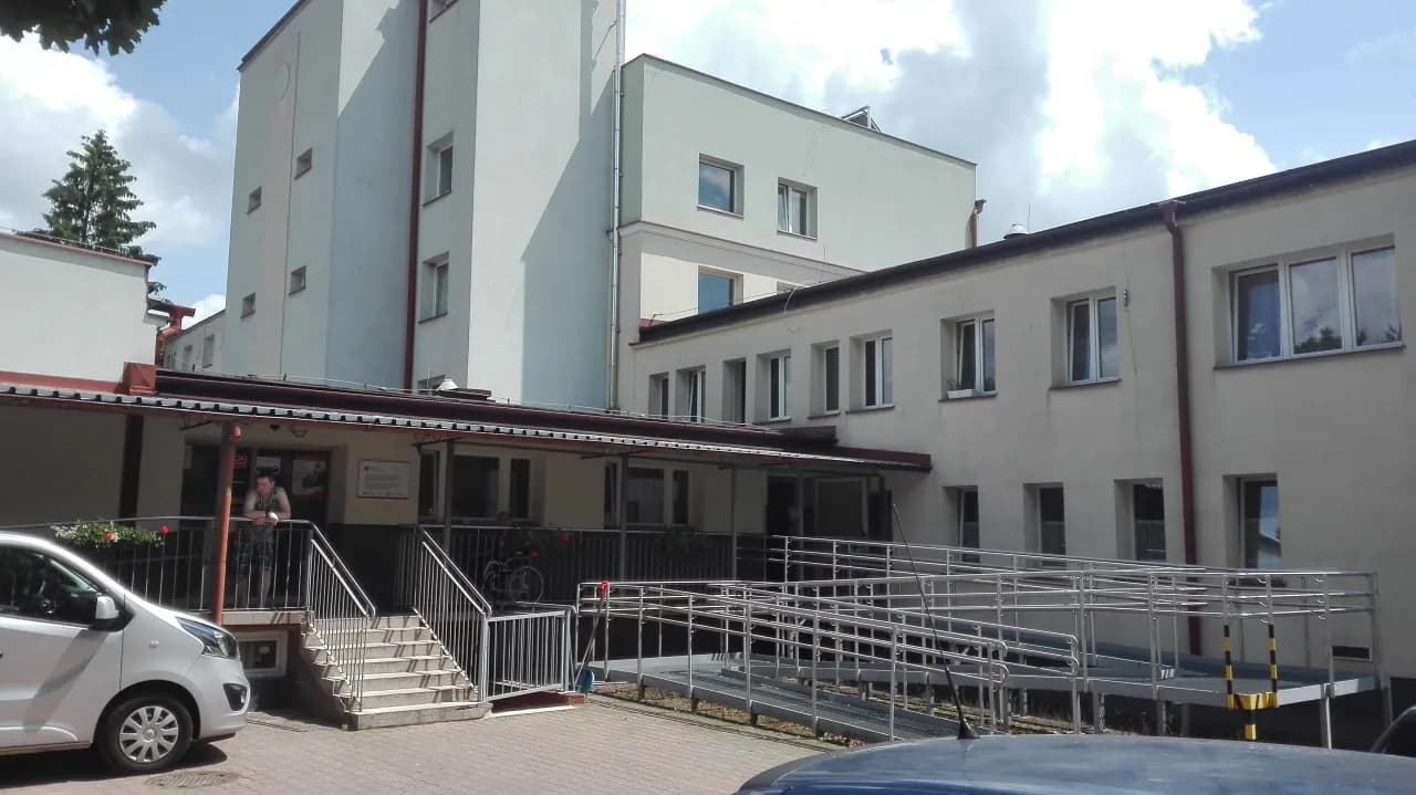 Informacje o usługach i instytucjach na gorlice ul Słoneczna 2